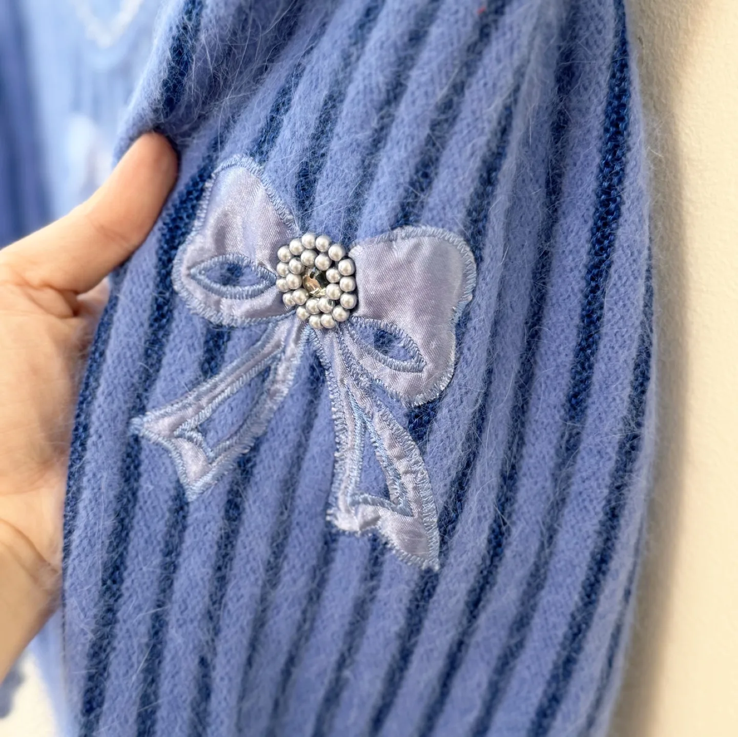 Vintage Ribbon Embroidery Knit Sweater image indicator(7)