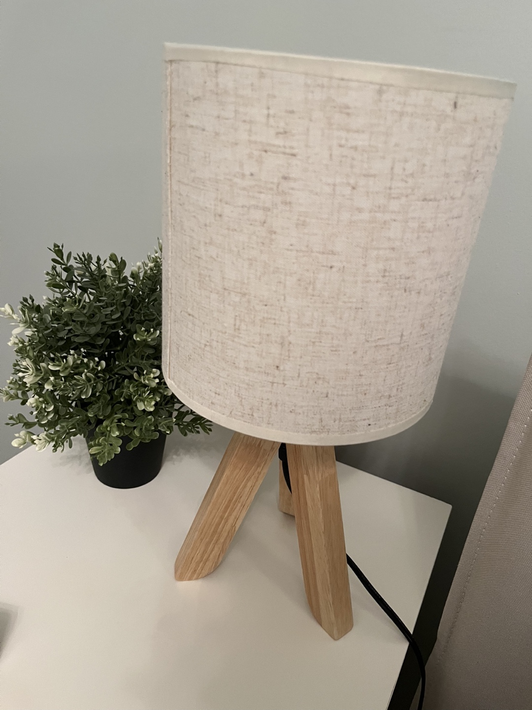 HAITRAL Table Lamp with Wooden Base - photo 2