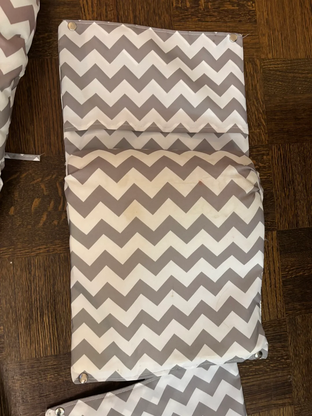 FREE Glider Rocker Chevron Pattern Replacement Cushions READ! image indicator(6)