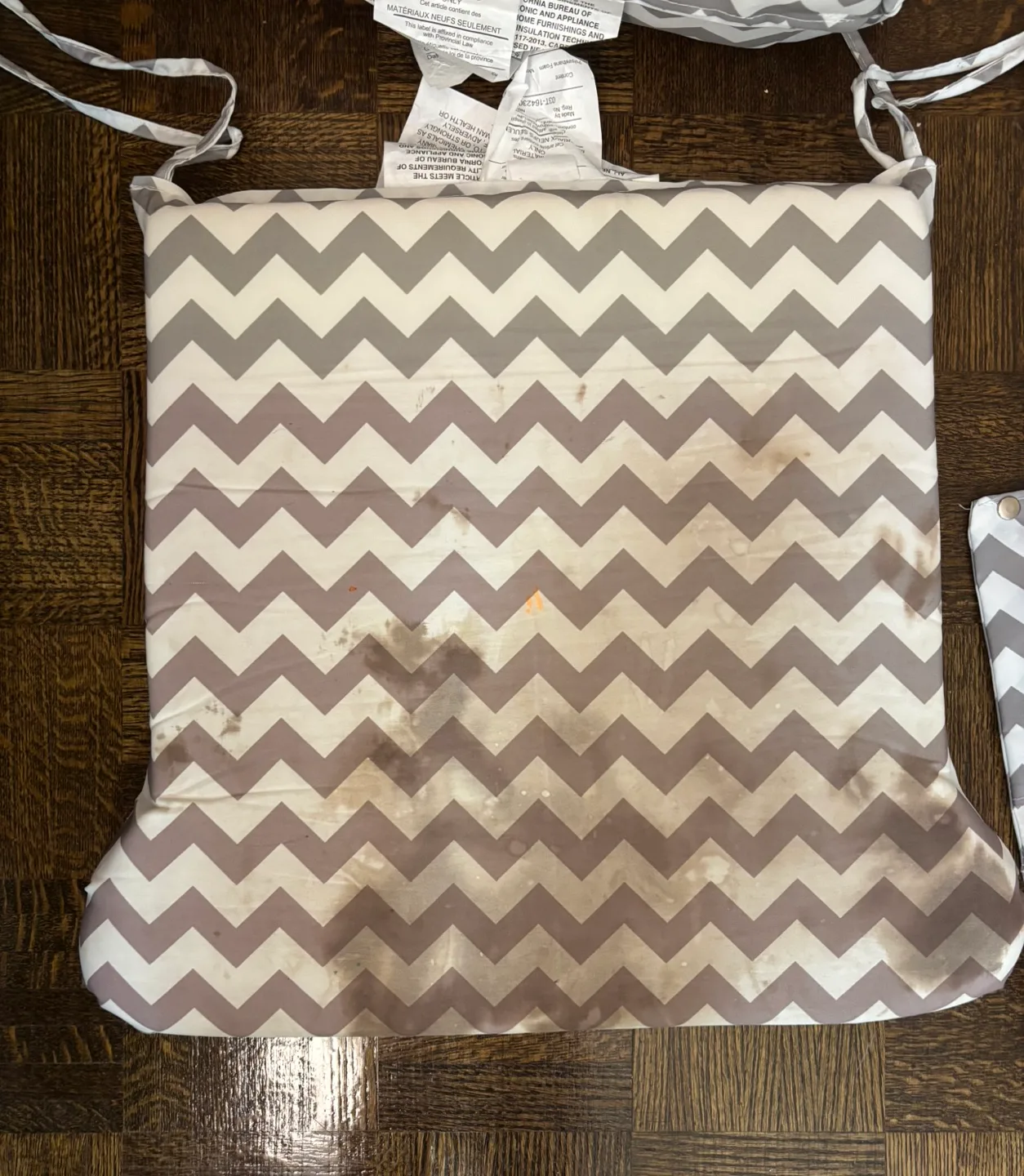 FREE Glider Rocker Chevron Pattern Replacement Cushions READ! image indicator(3)