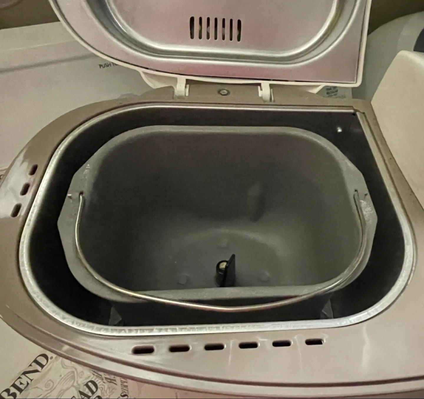 💚West Bend Automatic Bread & Dough Maker image indicator(4)