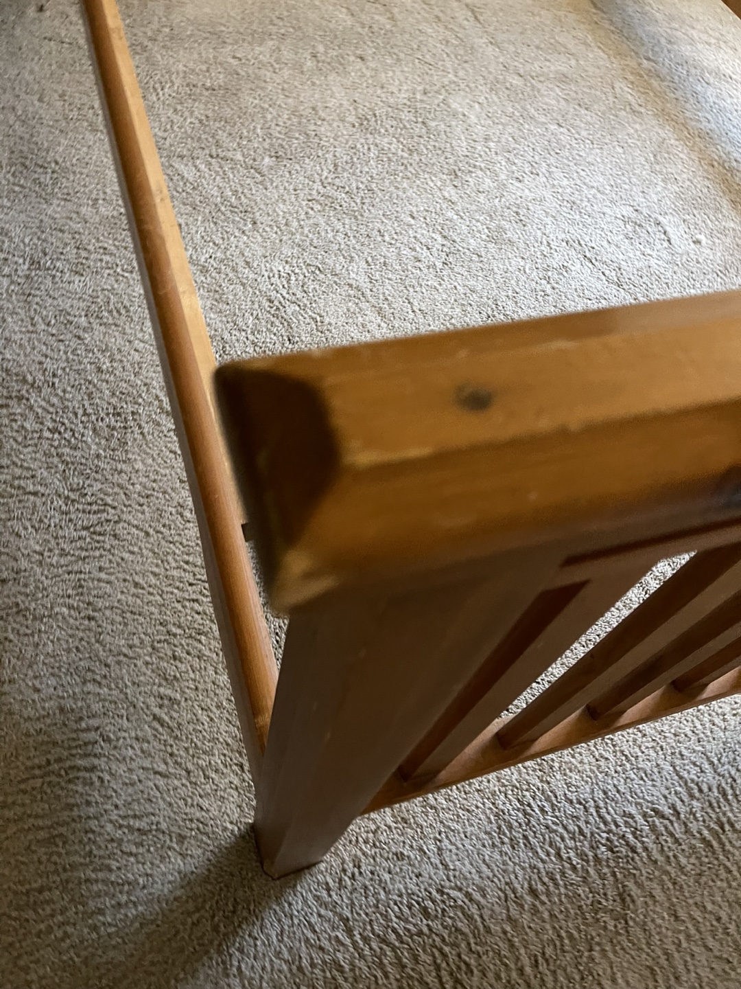 Queen Size Wooden Bed Frame - photo 3