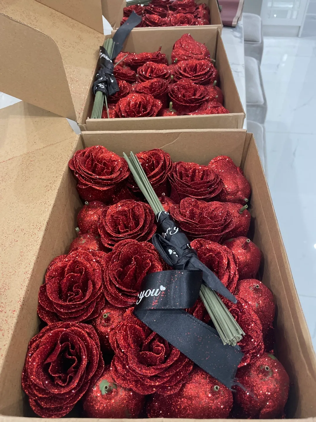 Bulk Red Glitter Roses - Perfect for Weddings or Events image indicator(4)