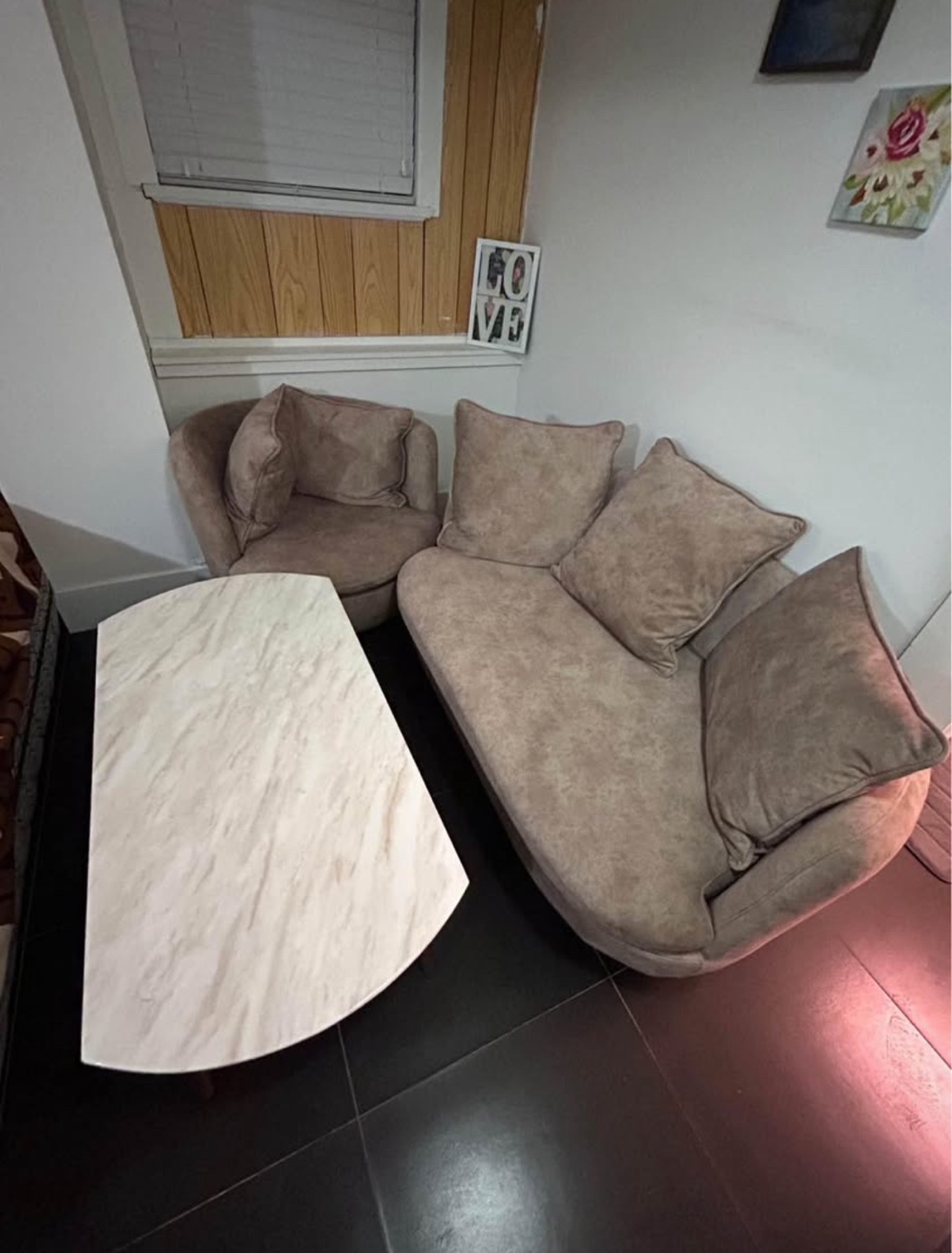 Sofa without marble table
