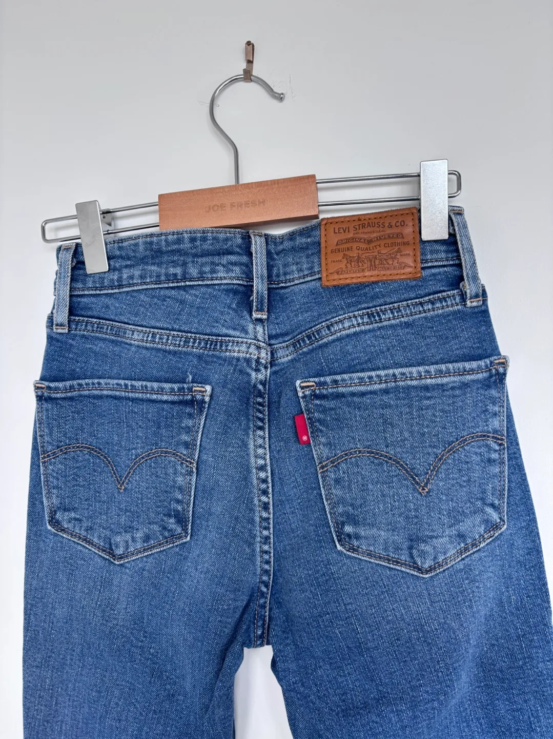 Levi's 721 High Rise Skinny Jeans image indicator(5)