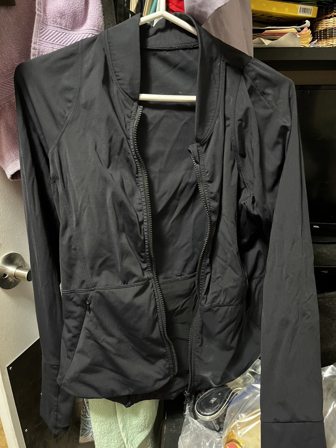 Lululemon Black Zip-Up Jacket - photo 3