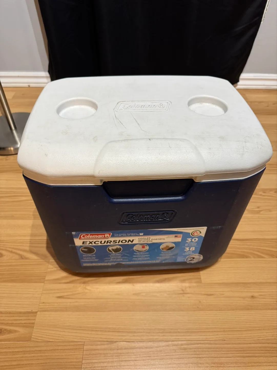 Coleman Excursion 30 Quart Cooler thumbnail