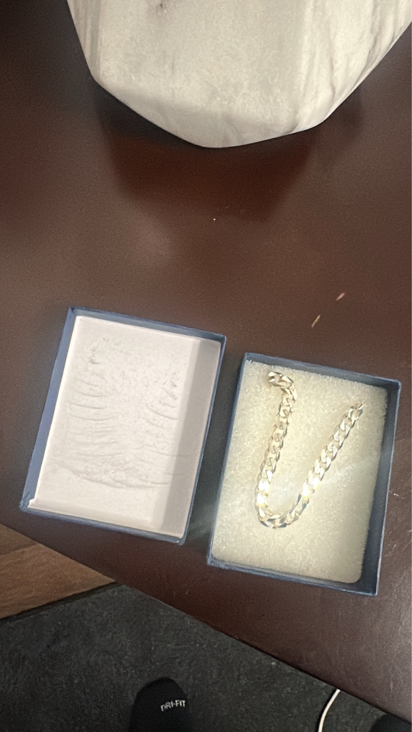 Men's Gold Curb Chain Bracelet