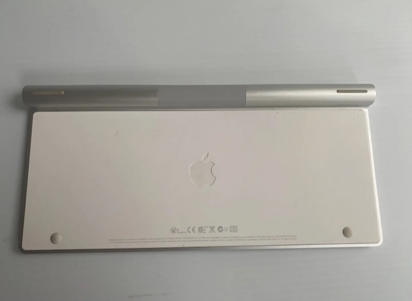 Apple A1314 Wireless Keyboard 💚 image indicator(2)