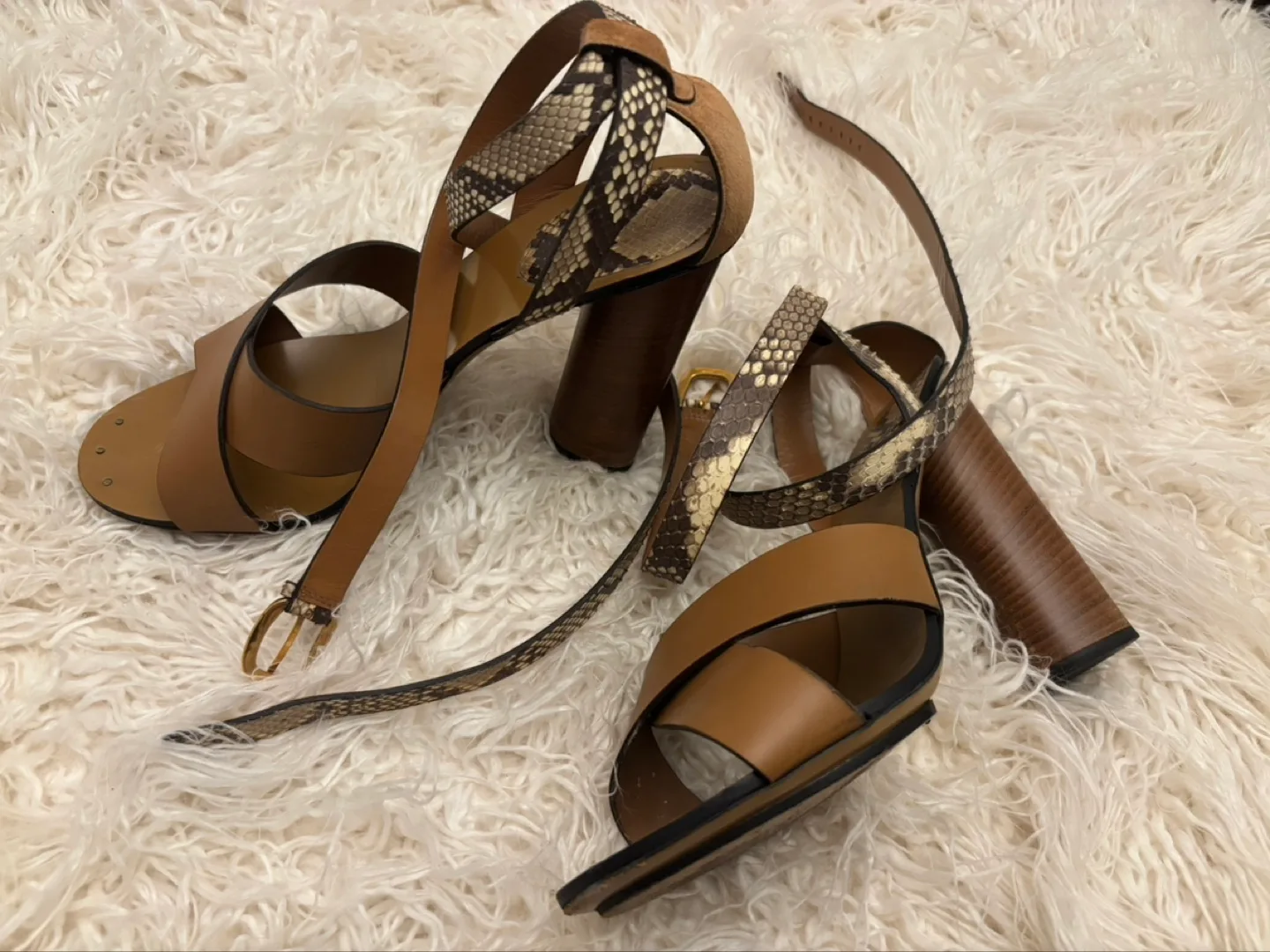 Gucci Brown Leather and Snakeskin Heels Size 41 image indicator(2)