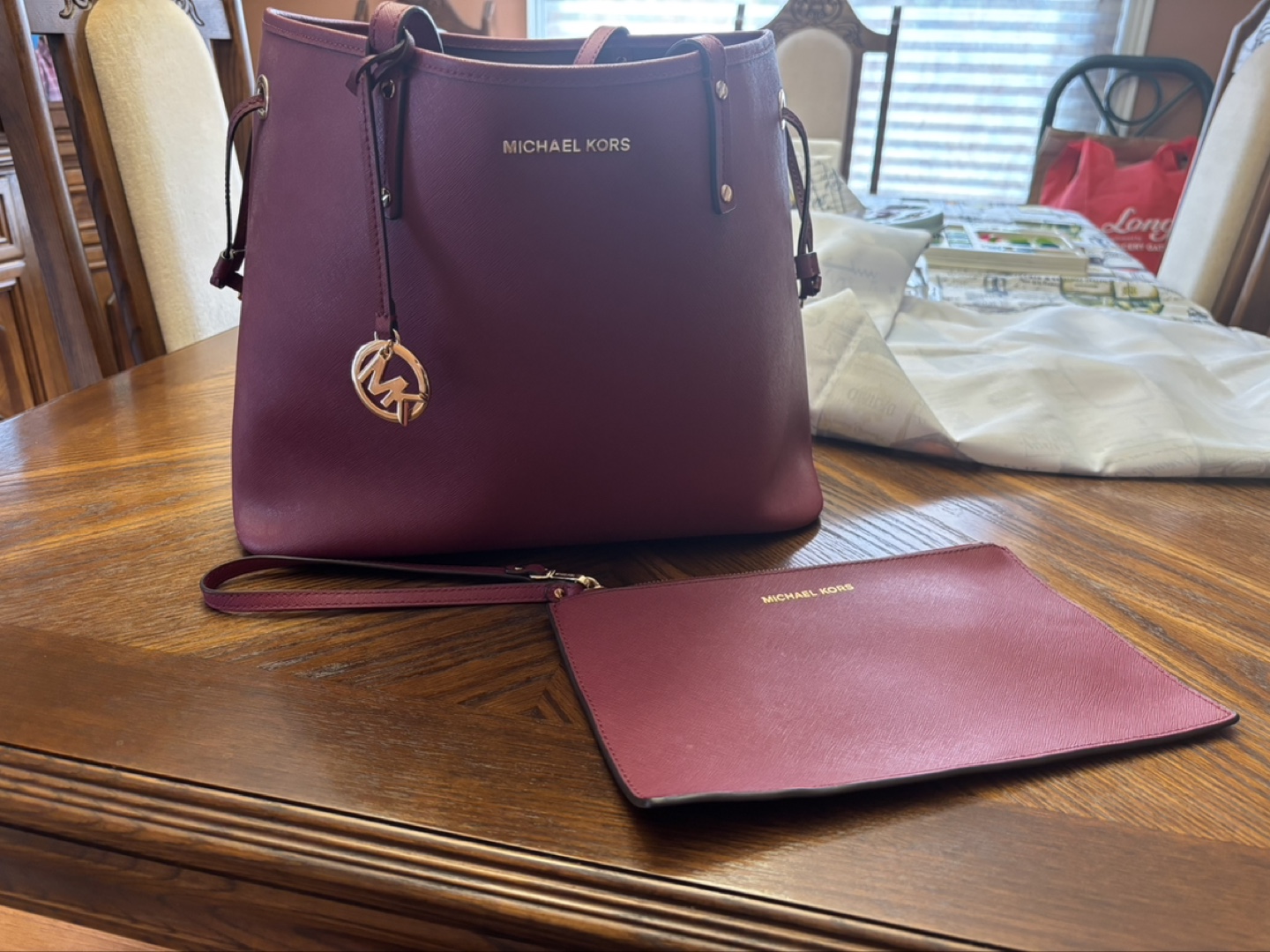 Michael Kors Tote purse wine colour - photo 2