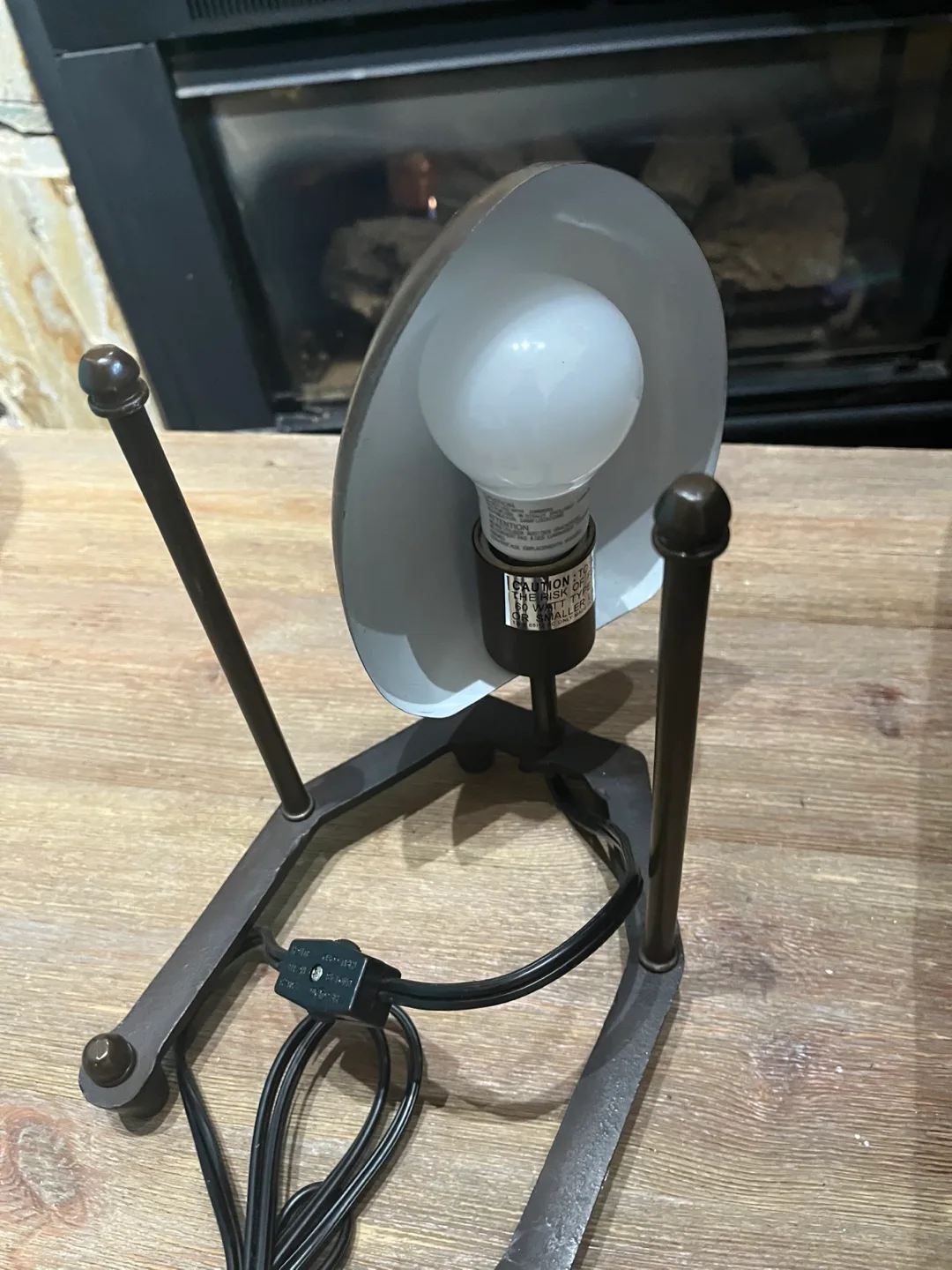 Unique Metal Desk Lamp image indicator(2)