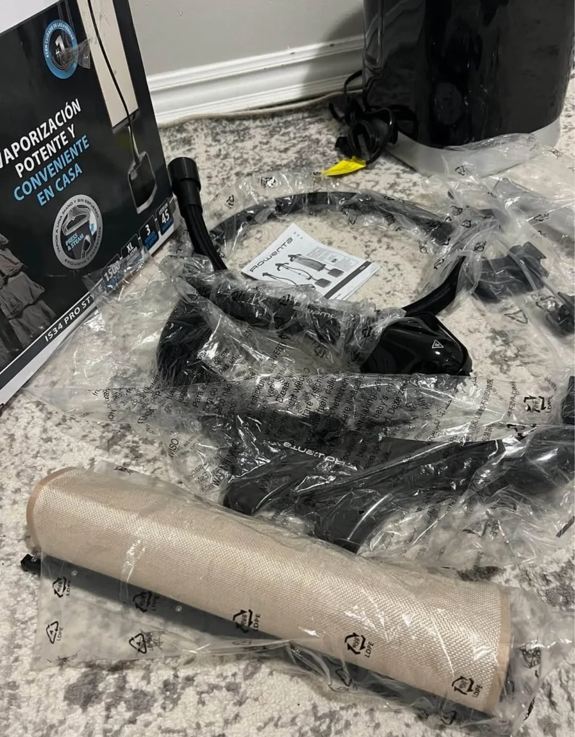 Full Size Steamer for Clothes, 1500 Watts image indicator(2)