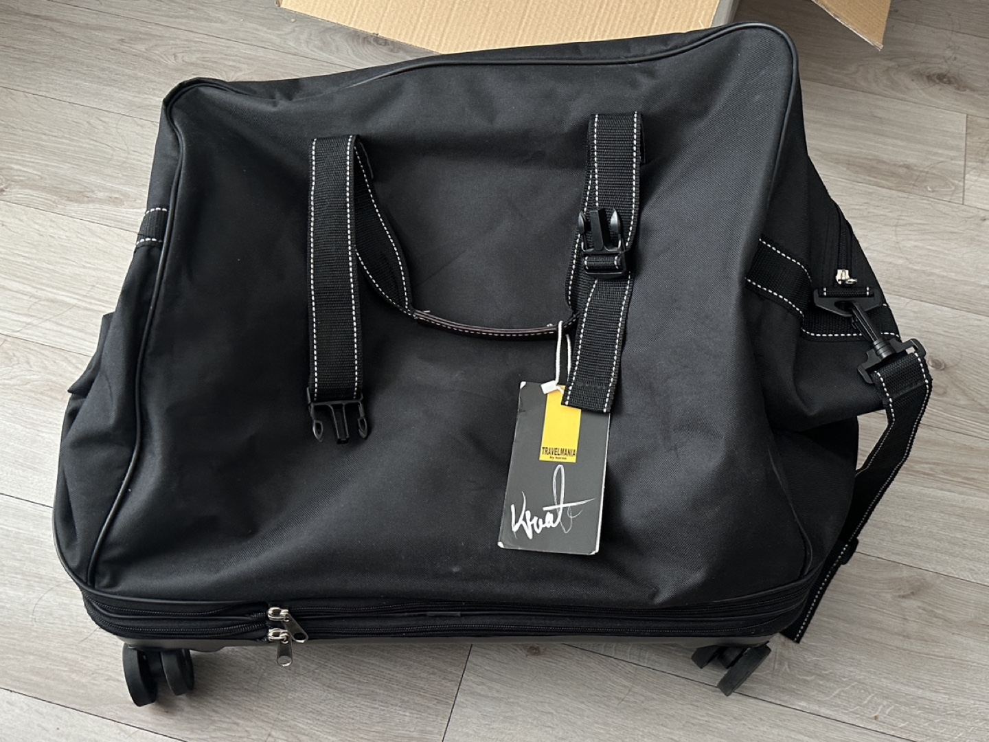 BOGO : 3 steps expandable Wheel Travel Duffle Bag / luggage bag - photo 3