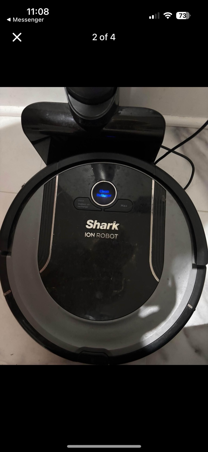 Shark ION Robot Vacuum - photo 3