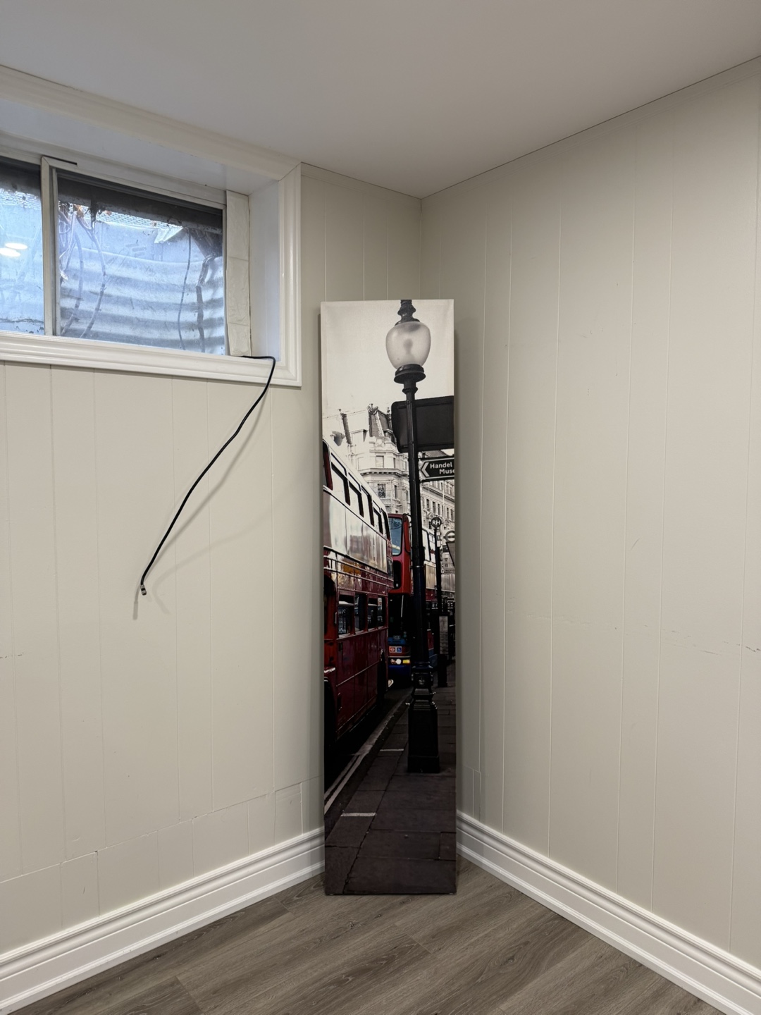 Three-panel Room Divider - London Bus Scene - photo 3