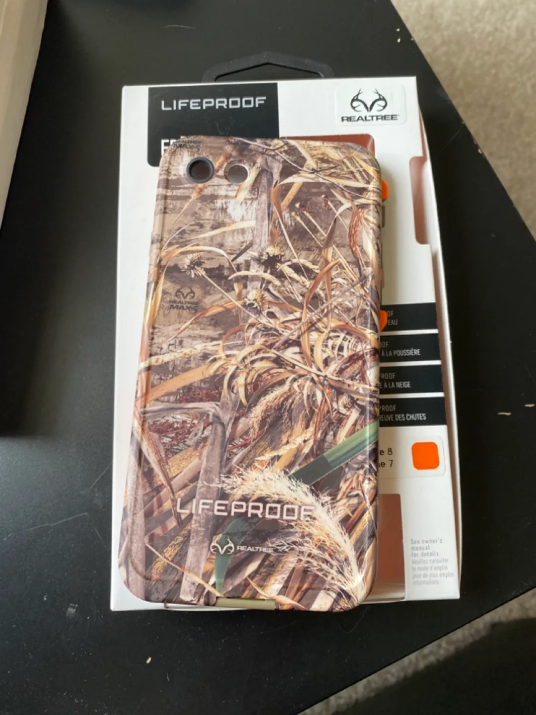 LifeProof FRE Live Case for iPhone 7/8 - Realtree Camo & Orange image indicator(2)