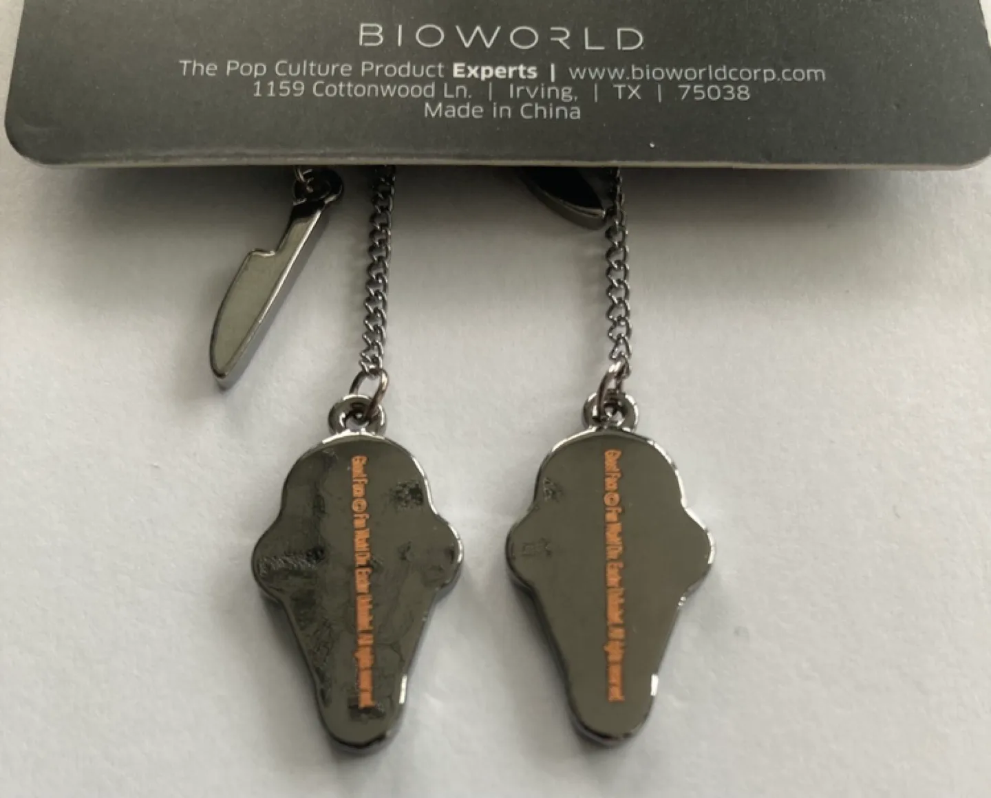 Official Scream Ghostface Earrings Horror Bioworld image indicator(2)