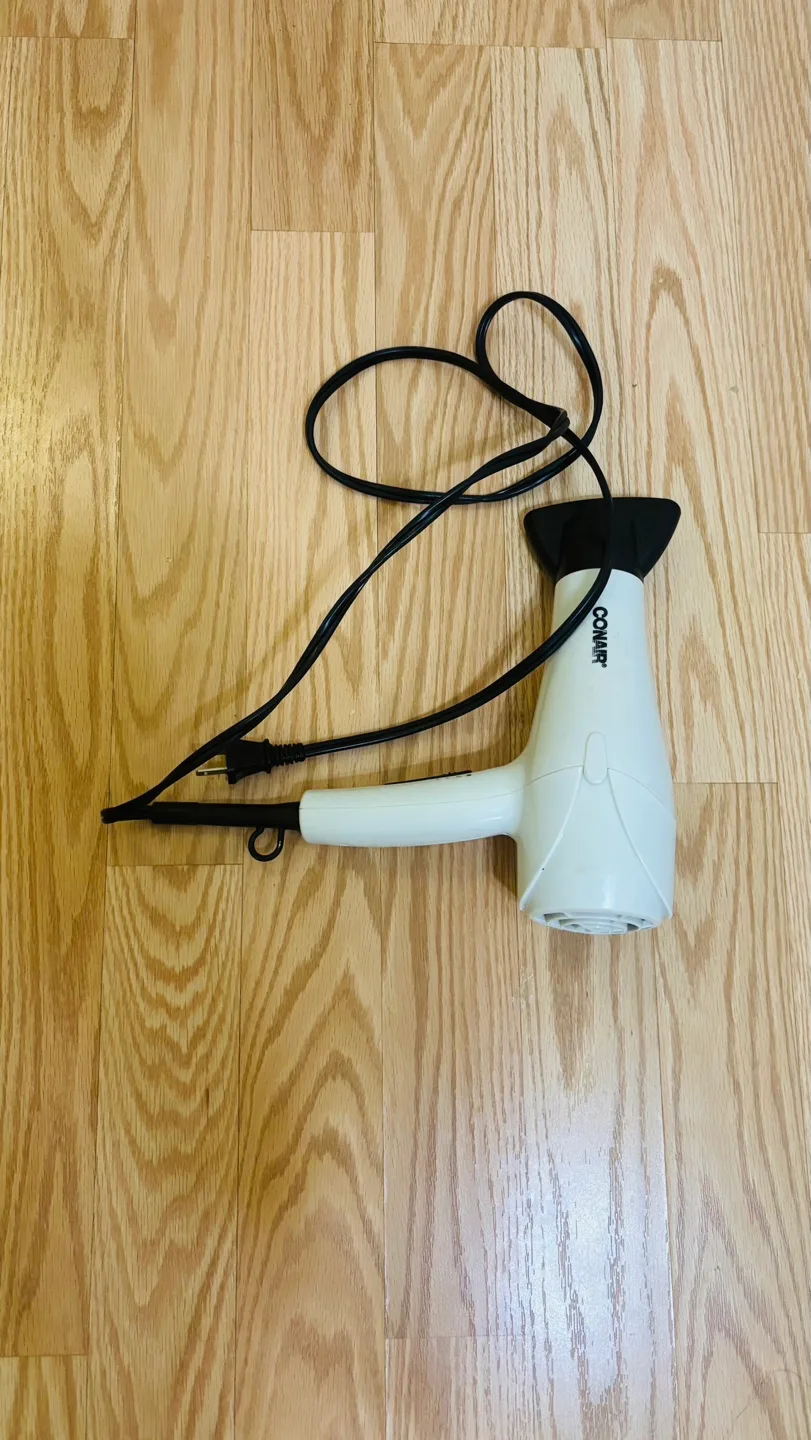 Conair Hair Dryer - White thumbnail