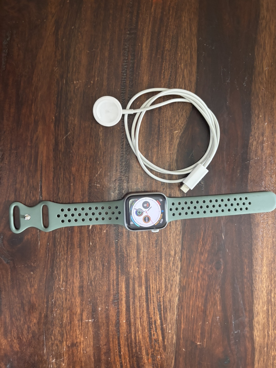 Apple Watch SE 2020 44mm silver