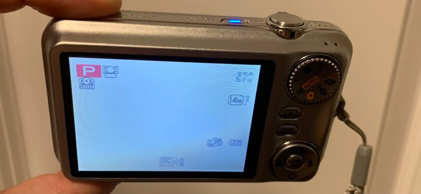 Fujifilm Finepix JX250 14MP 5x Zoom Digital Camera image indicator(6)