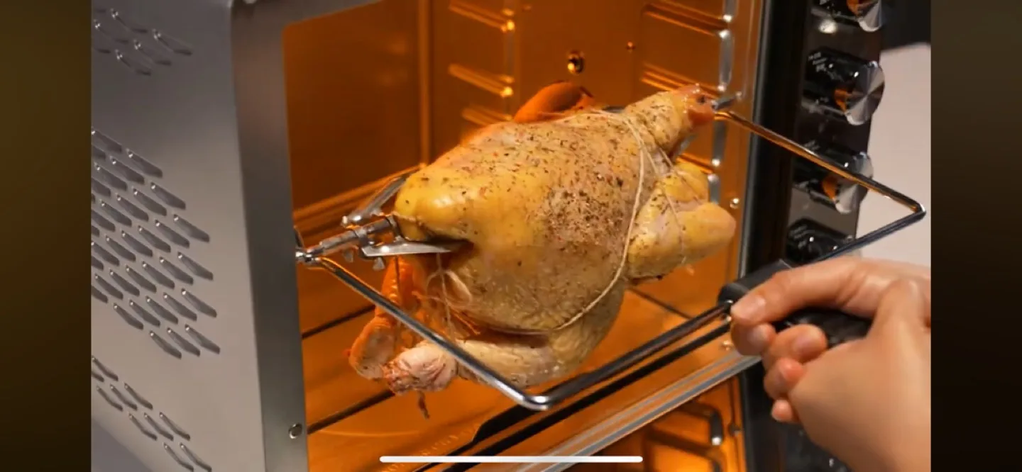 Whirlpool countertop oven 95%new in box image indicator(2)