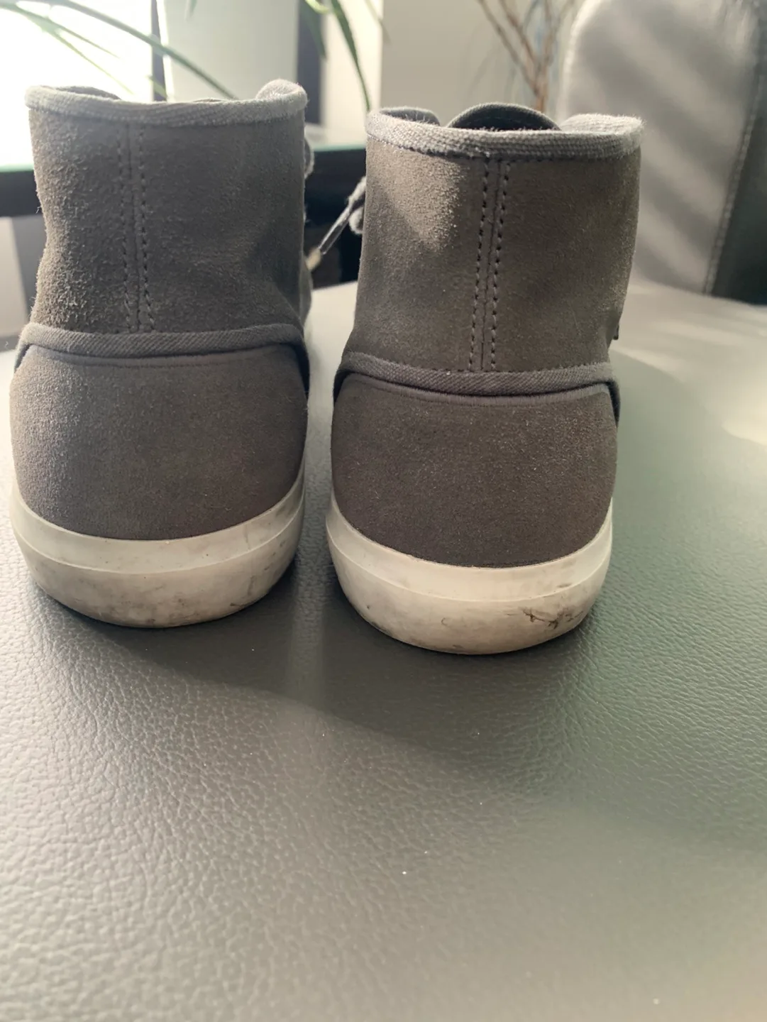 Lacoste Men's Grey Suede High-Top Sneakers - Size 7 UK image indicator(4)