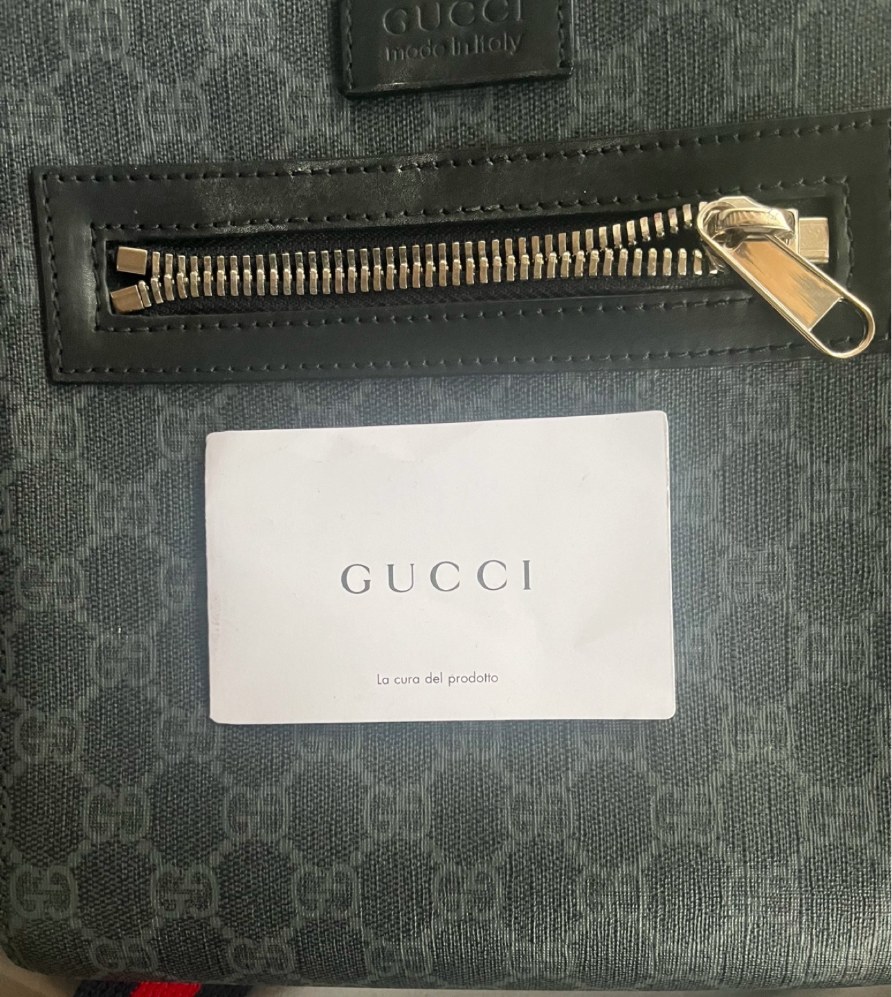Gucci GG Supreme Messenger Bag - photo 4