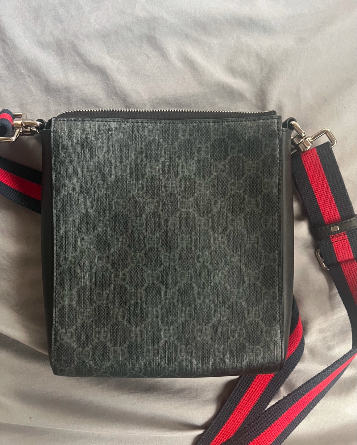 Gucci GG Supreme Messenger Bag - photo 2