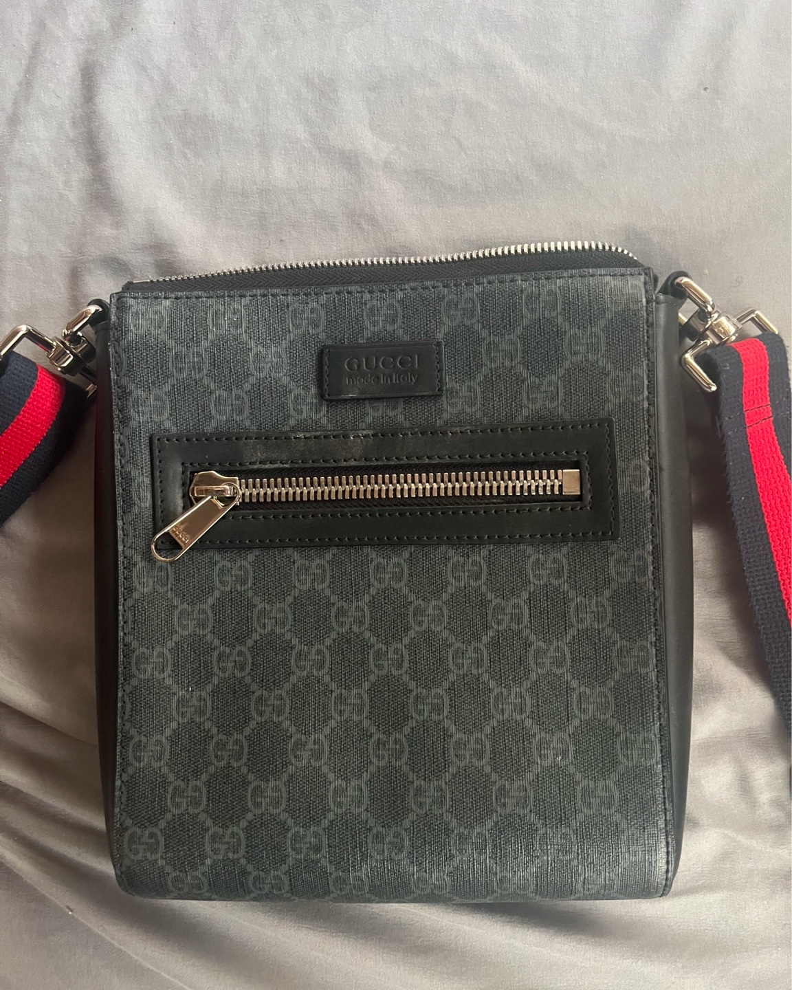 Gucci GG Supreme Messenger Bag