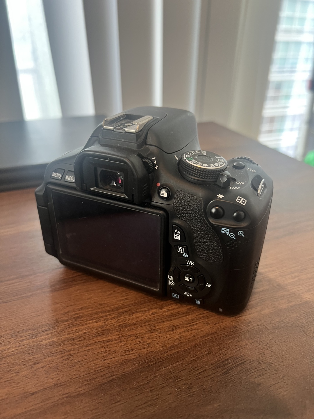 Canon EOS 600D DSLR Camera