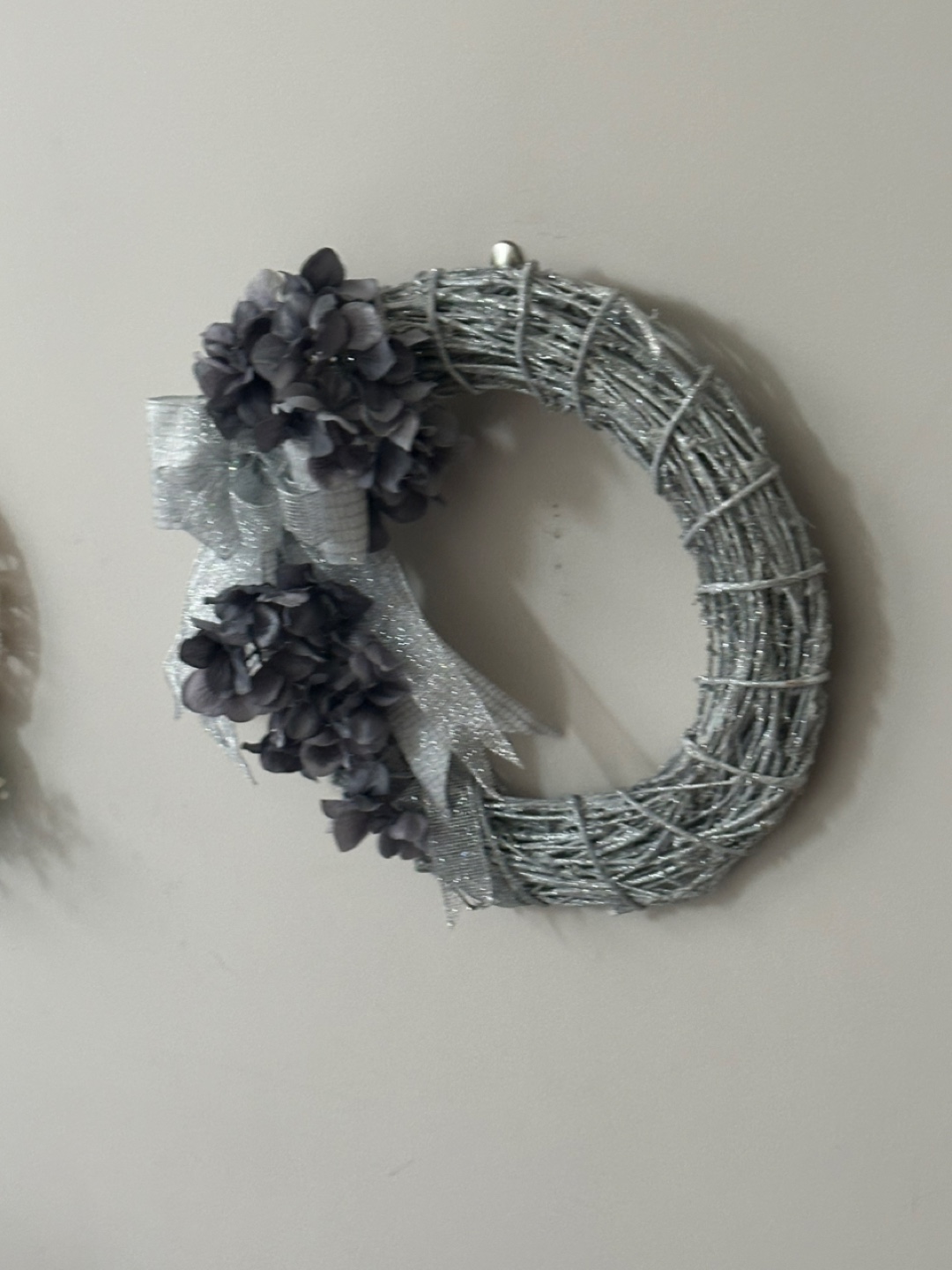 Silver Glitter Grapevine Wreath Everyday - photo 2