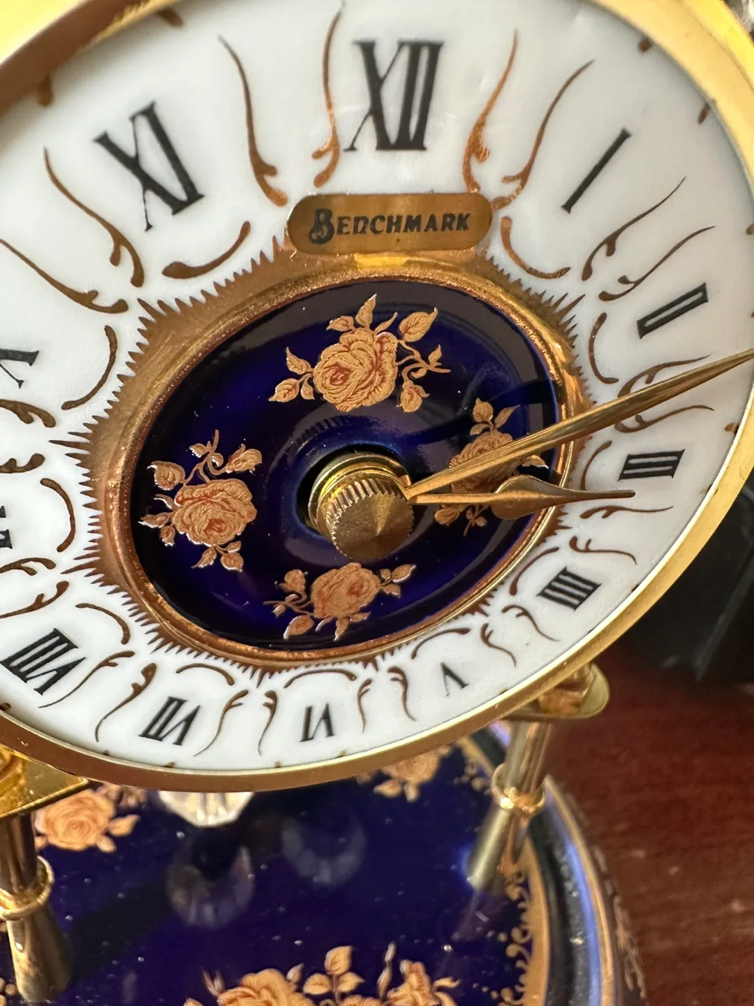 Vintage Bechmark Mantle Clock with Swarovski Crystals image indicator(6)