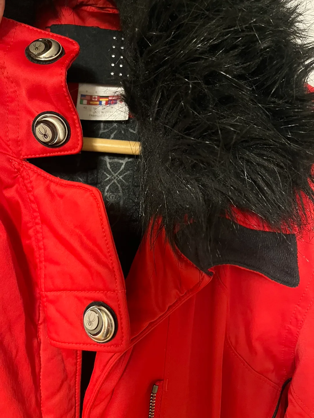 Spyder Ski Jacket with Faux Fur Trim Size M image indicator(2)