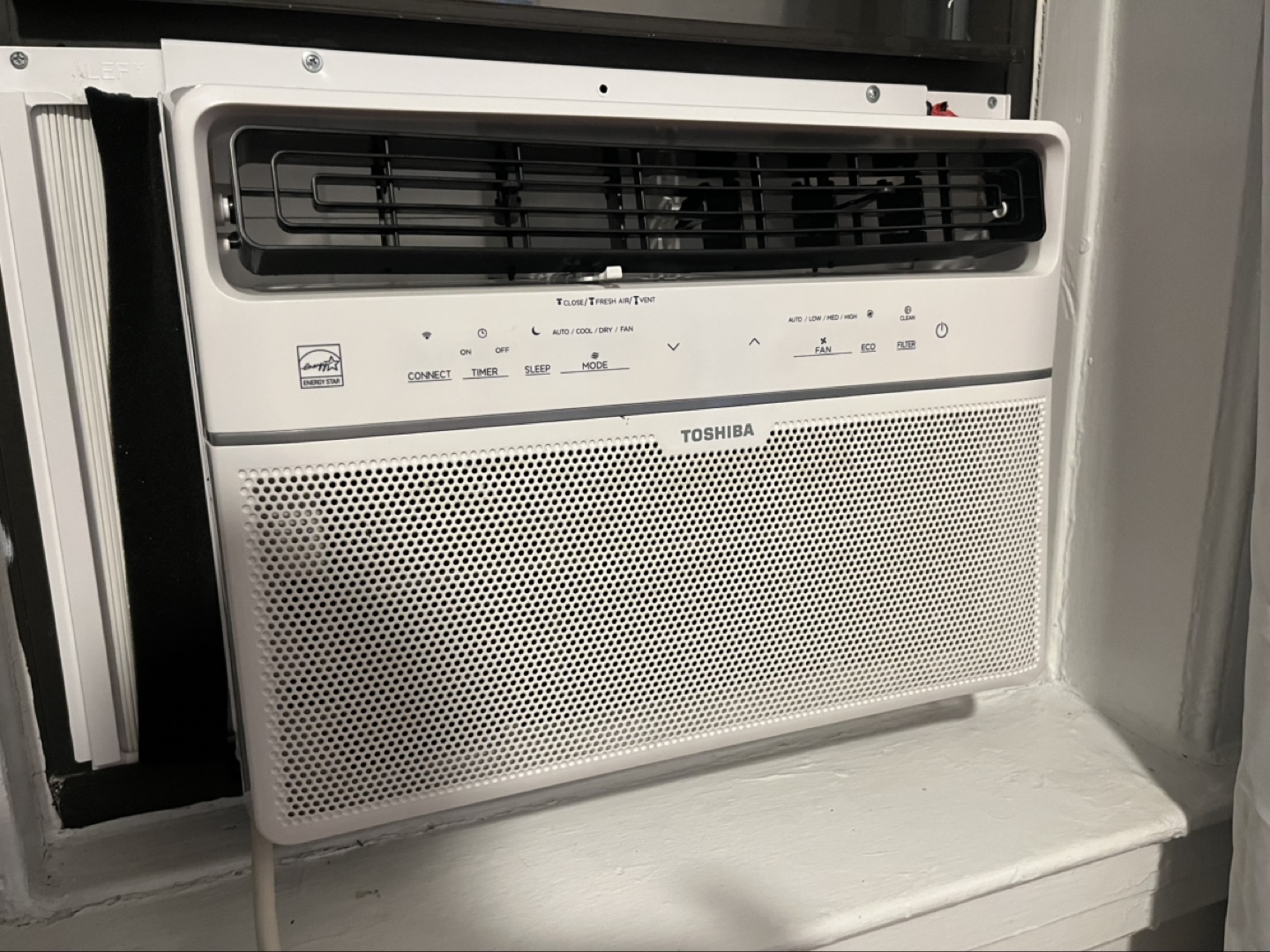 Toshiba 10,000 BTU Smart Wi-Fi Window Air Conditioner
