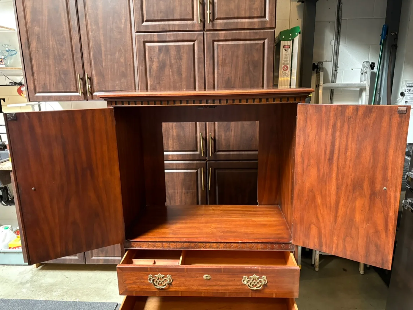 Vintage Wood Entertainment Center with Storage image indicator(6)