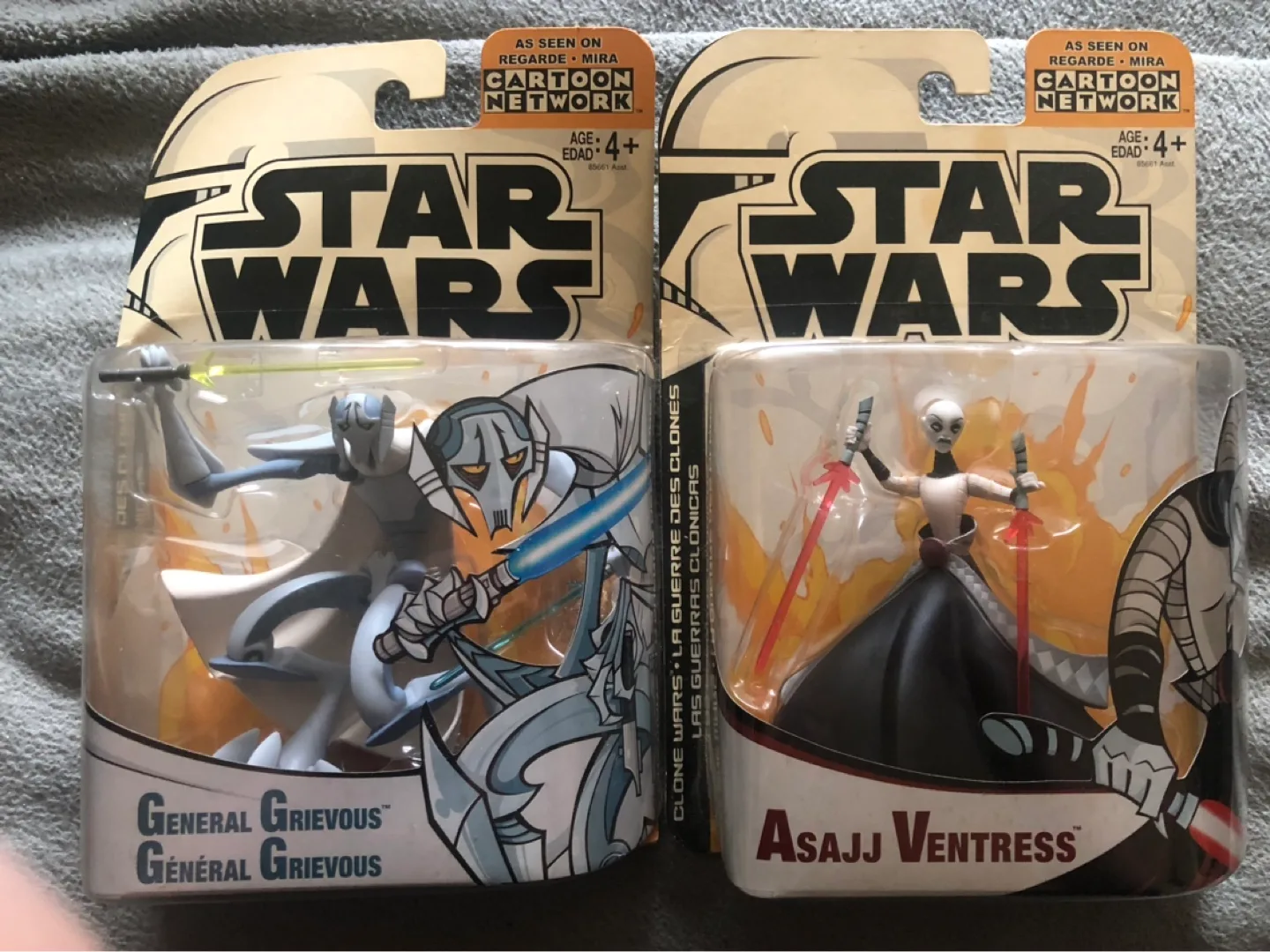 Star Wars figures on card image indicator(6)