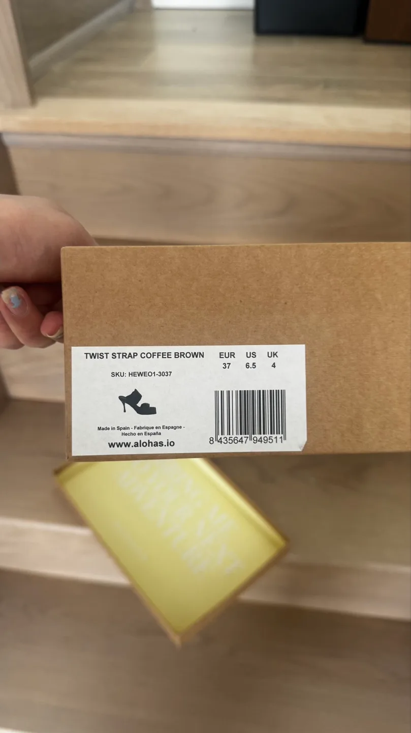 Alohas Twist Strap Coffee Brown Leather Heels - Size 37 image indicator(2)