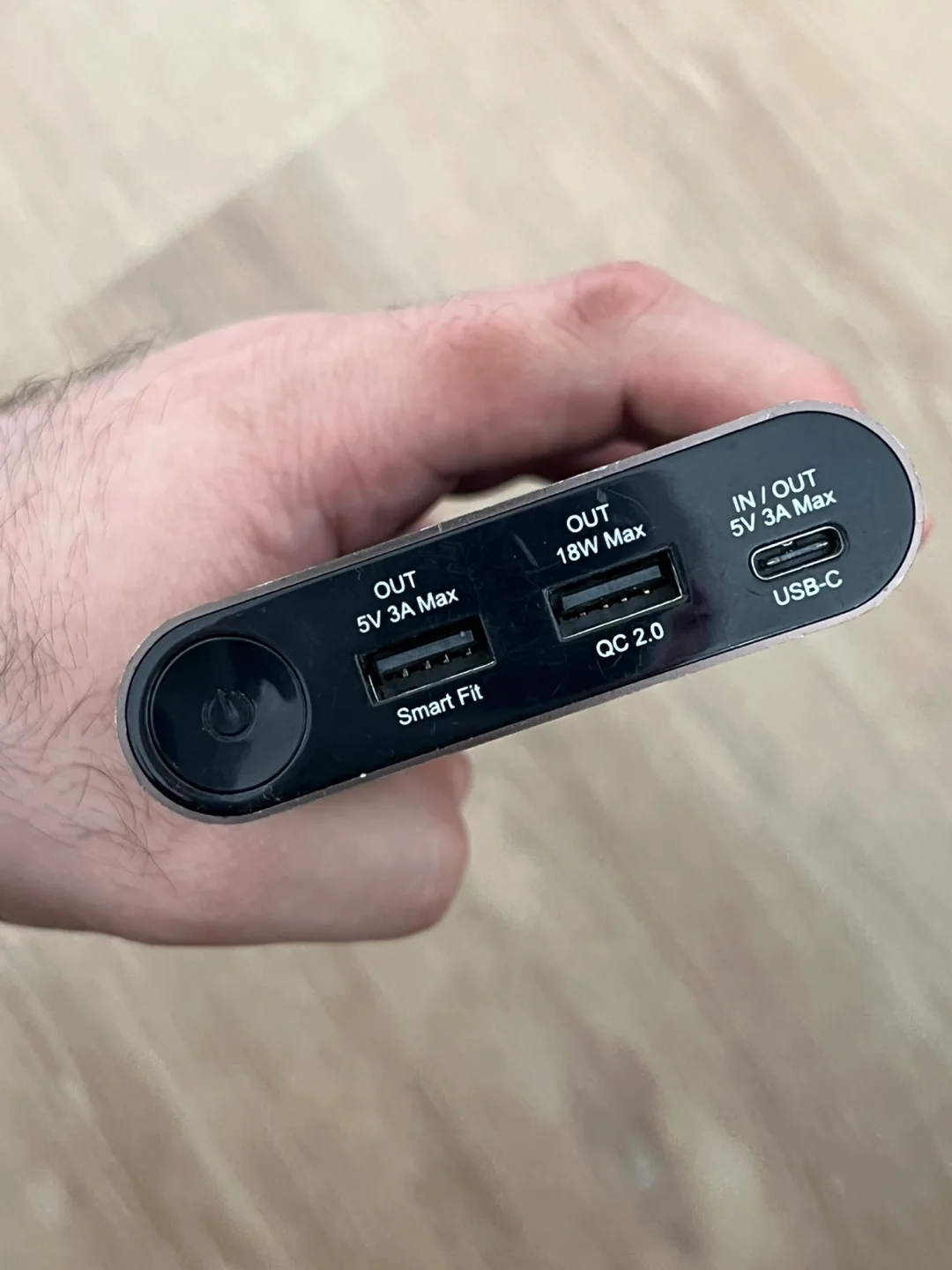 Jackery Portable Charger 20100mAh image indicator(4)