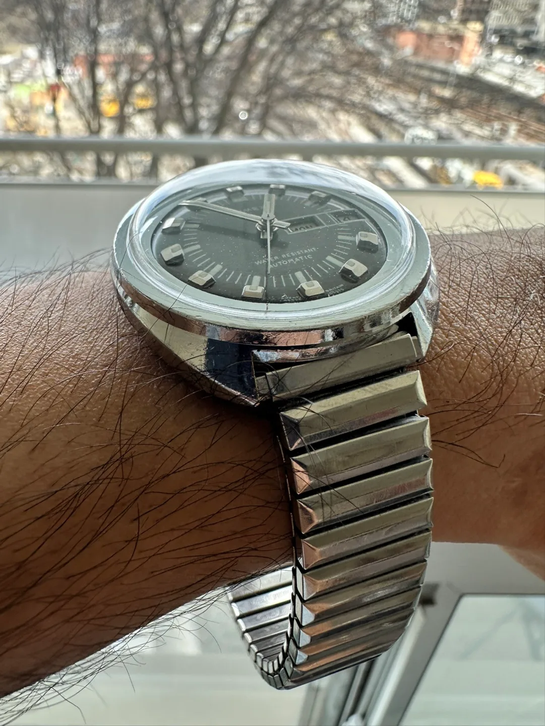 Rare Vintage Timex Automatic (Japan Only Model) image indicator(2)