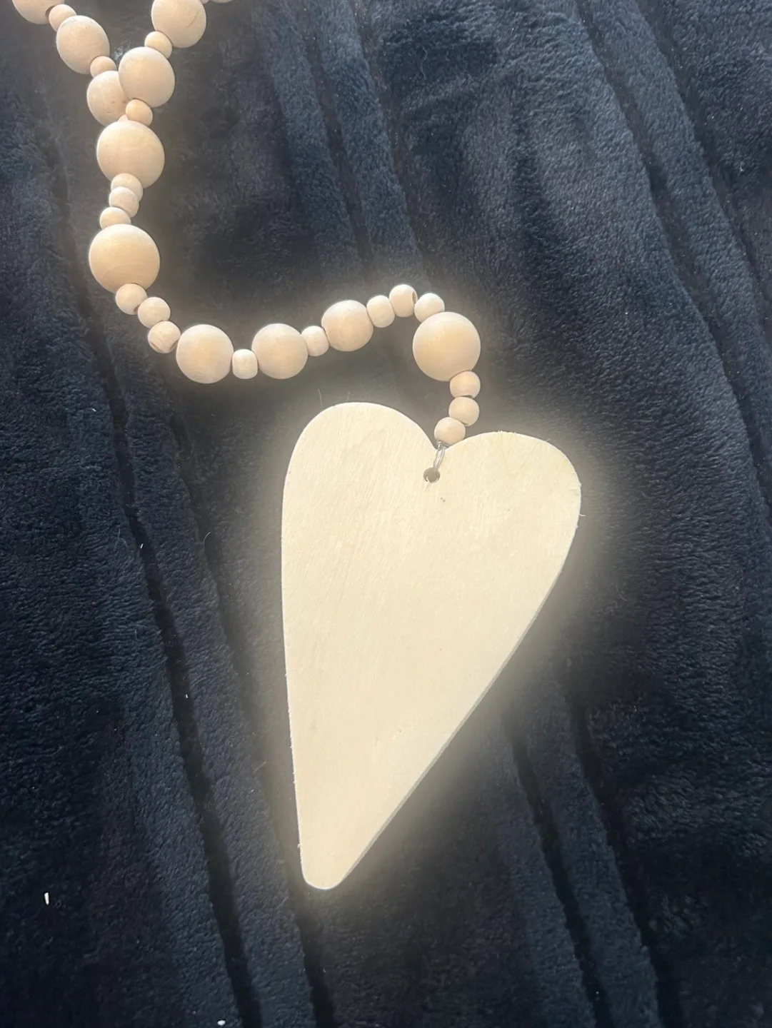 Wooden Beaded Garland with Star Charm image indicator(6)