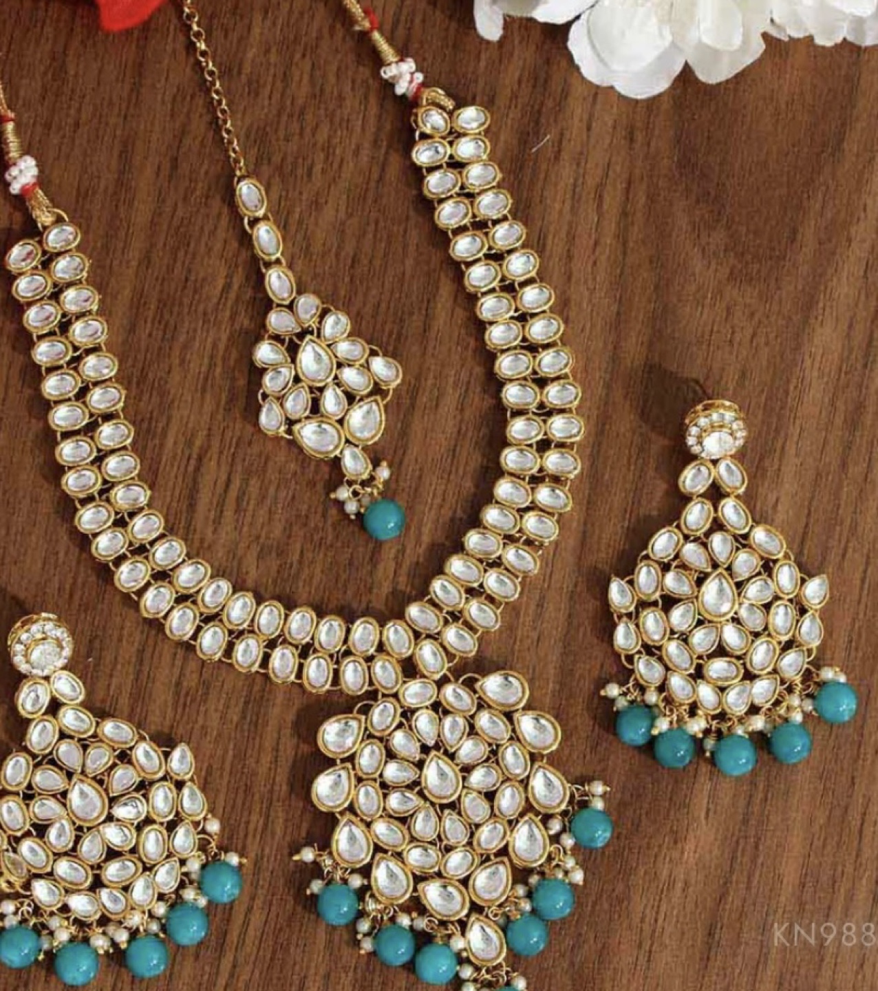 Gold Kundan Necklace Set with Turquoise Beads