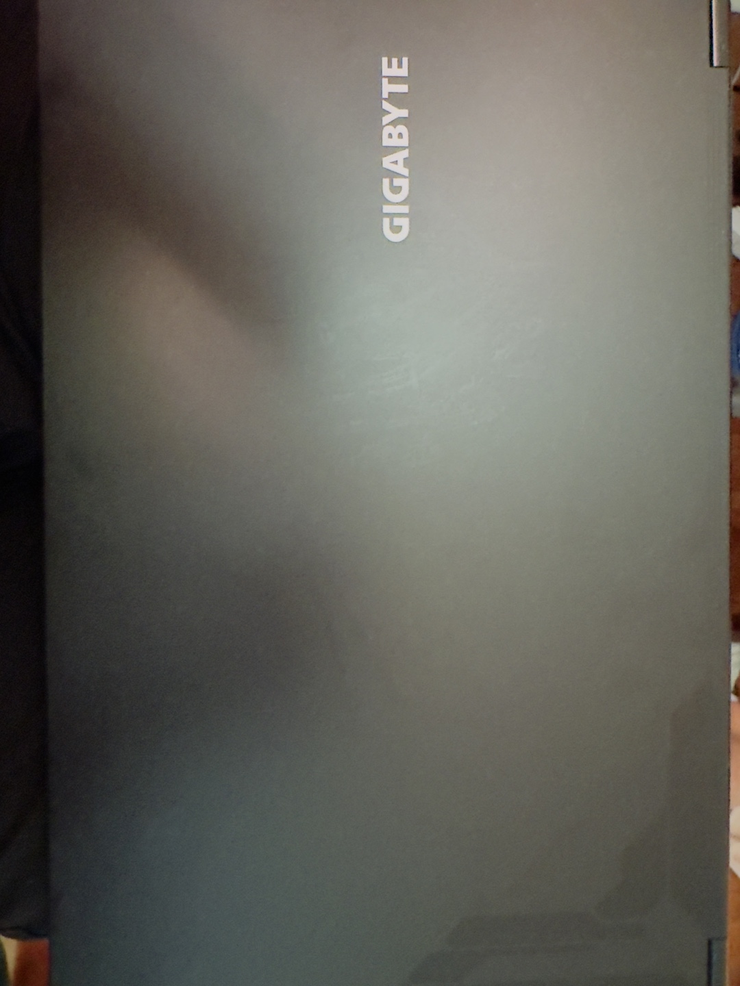 Gigabyte Gaming Laptop - photo 3