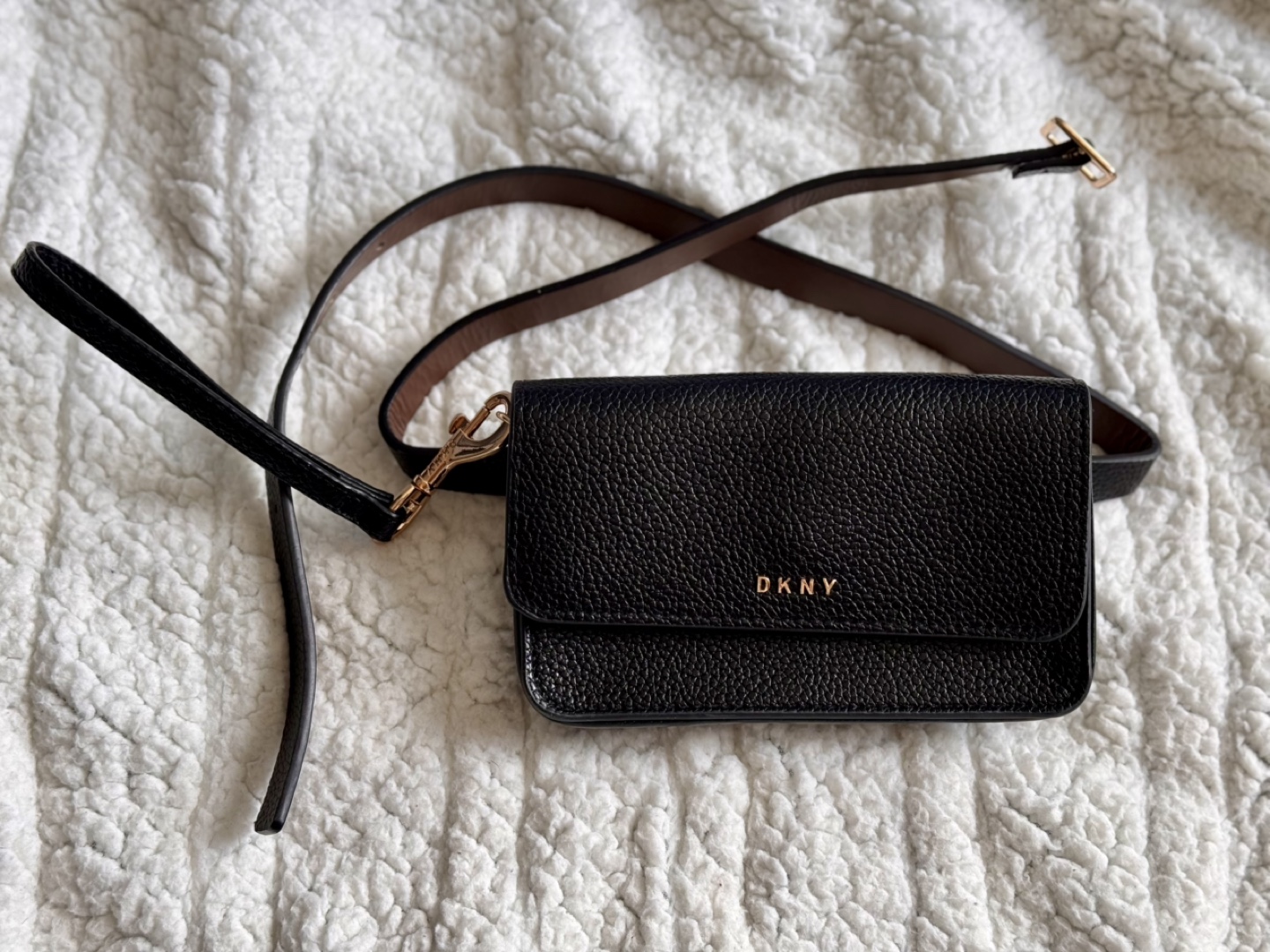 🆕 DKNY Black Pebbled Leather Belt Bag - photo 2