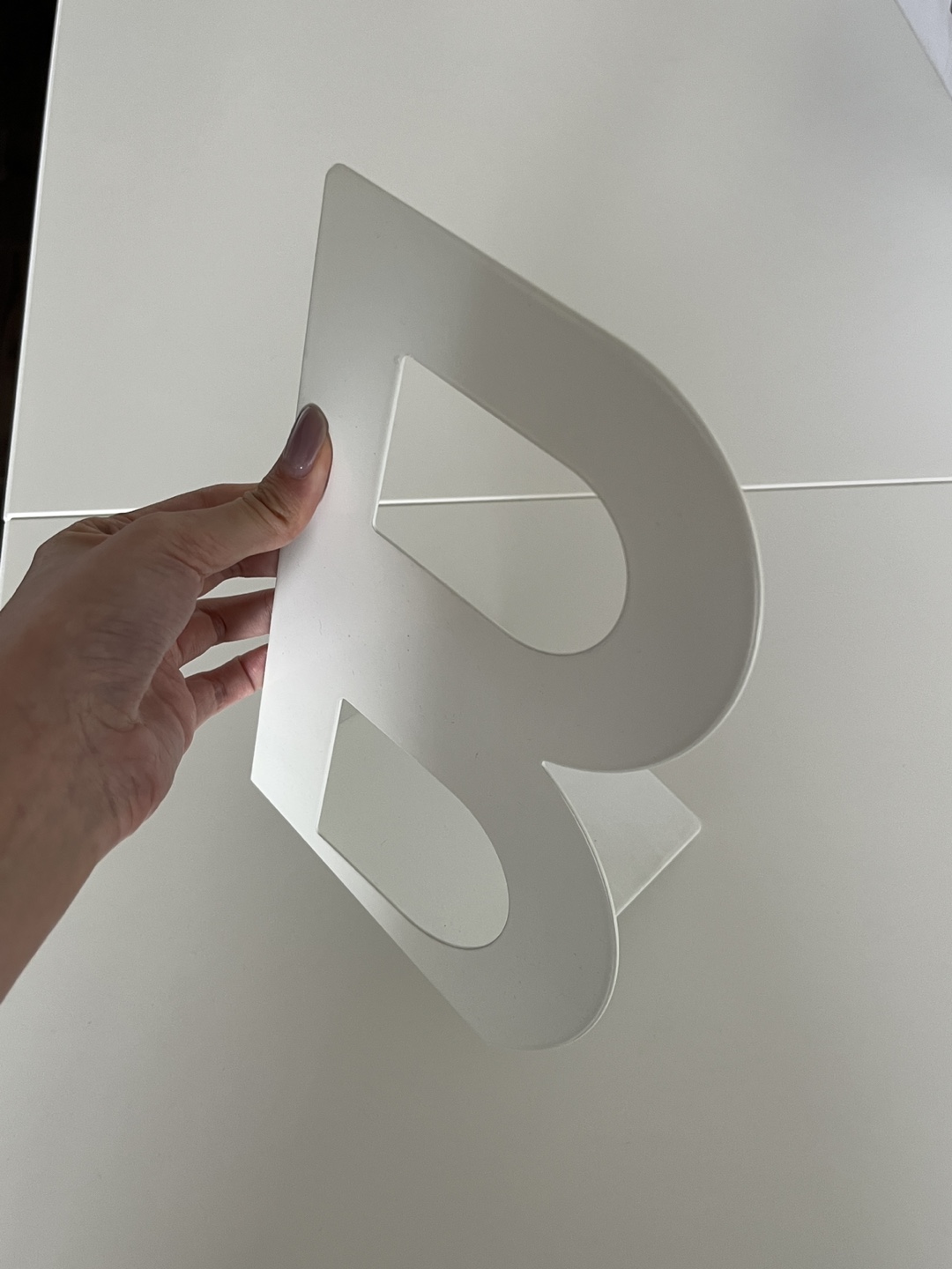 IKEA BUSBASSE book-end