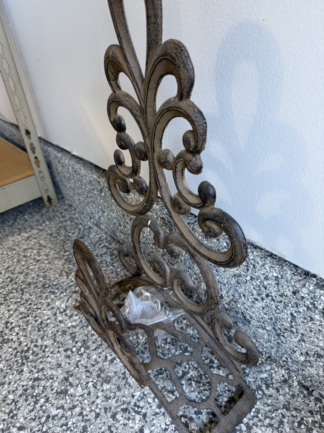 Iron Hose Holder 💚 - photo 2