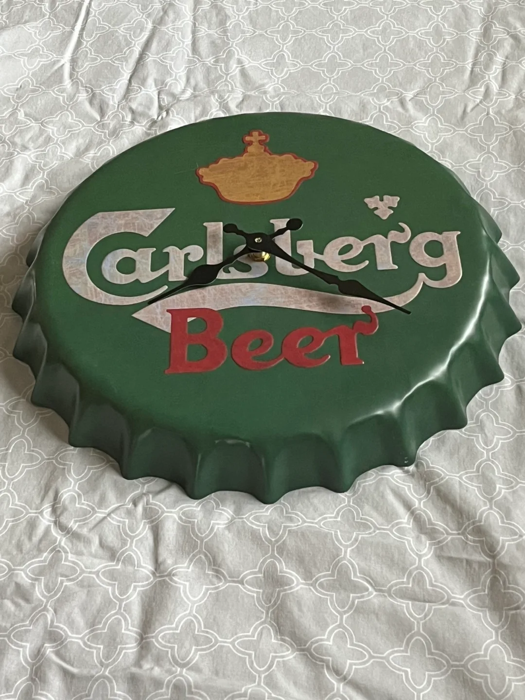 Carlsberg Beer Bottle Cap Clock image indicator(3)