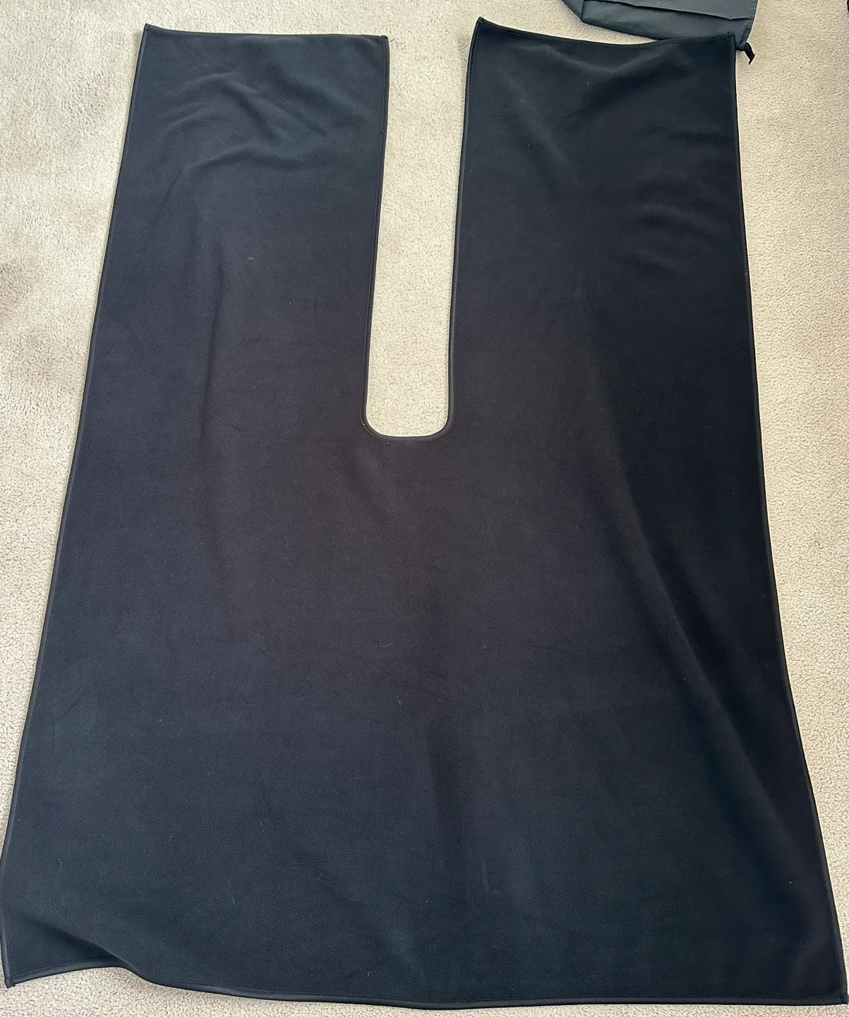 Enfrev Blue & Black Geometric Pattern Poncho image indicator(2)