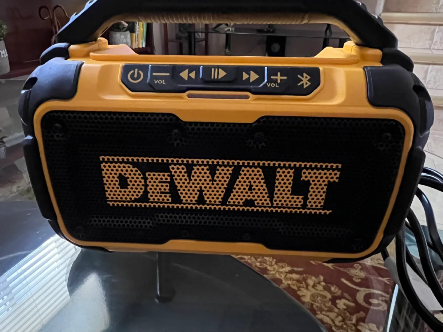 Dewalt DCR010 Bluetooth Speaker thumbnail