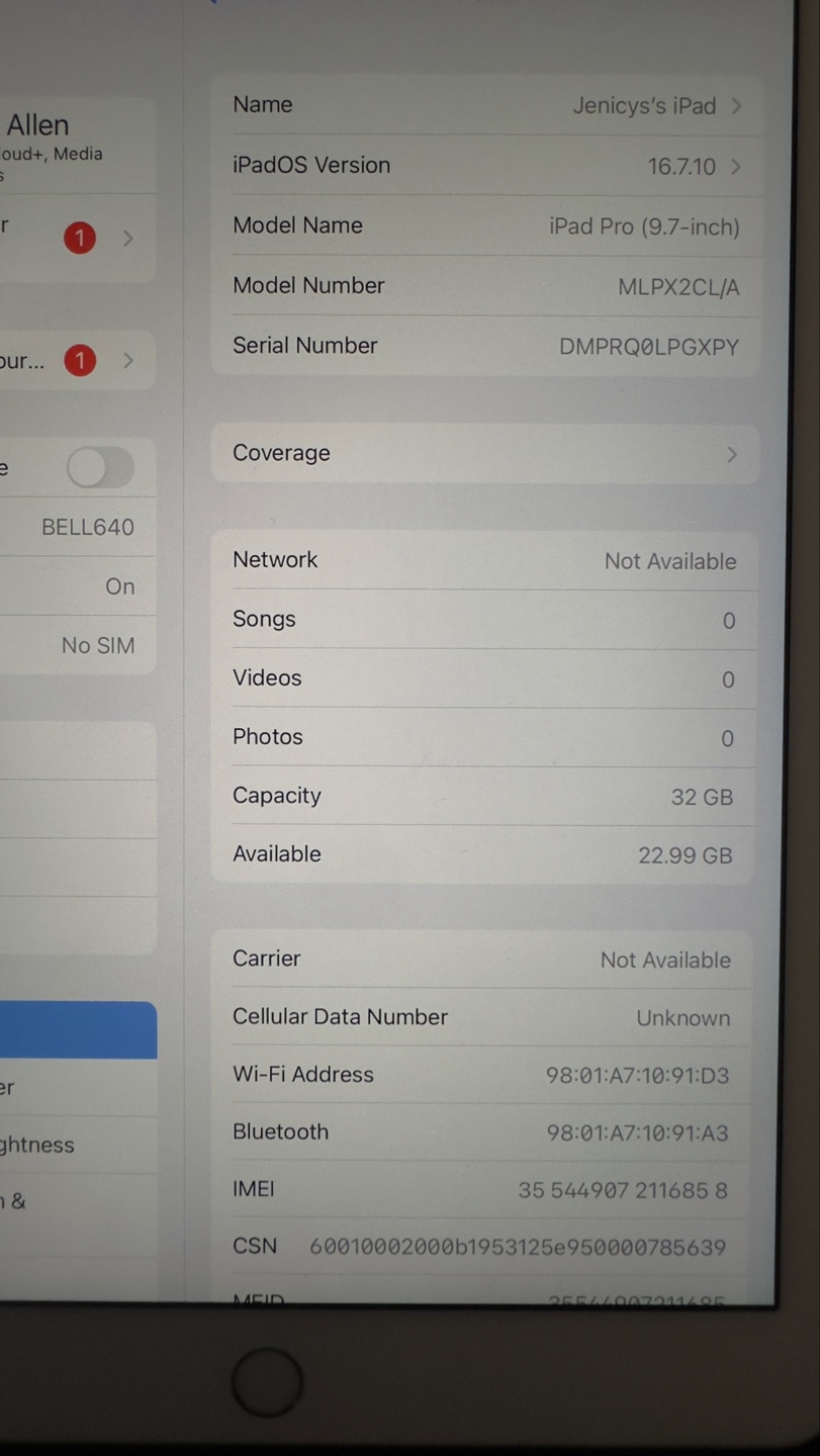 iPad Pro (9.7-inch) 32GB - Used - photo 2